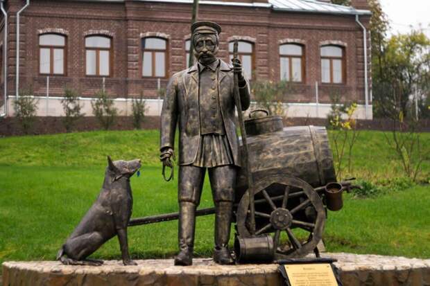 Памятник водовозу Кремль, Марина Мнишек, достопримечательности, коломна, командировка, ока, путешествие
