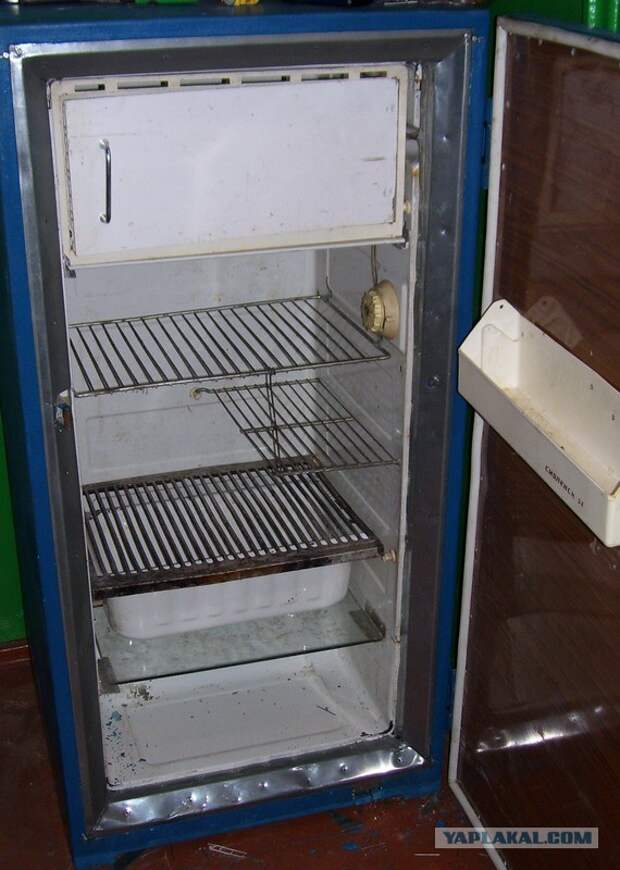 Мелкий косметический ремонт старого холодильника