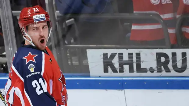 Хоккеист Калинин рассказал об уходе из ЦСКА из-за потолка зарплат