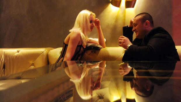 Более 30 сайтов с эскорт-услугами заблокировали в России