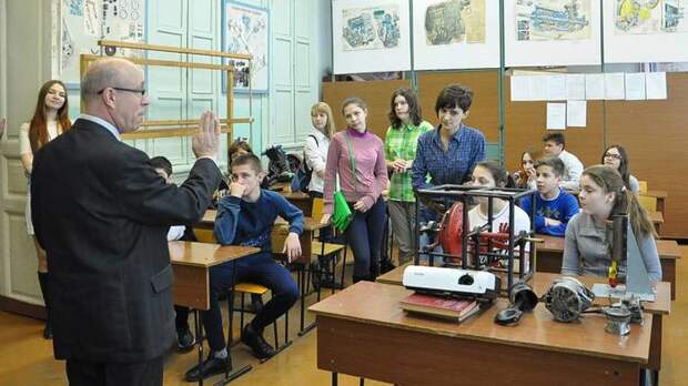 Донской учитель, написавший Медведеву о низких зарплатах, уволен Образование, Зарплата, увольнение