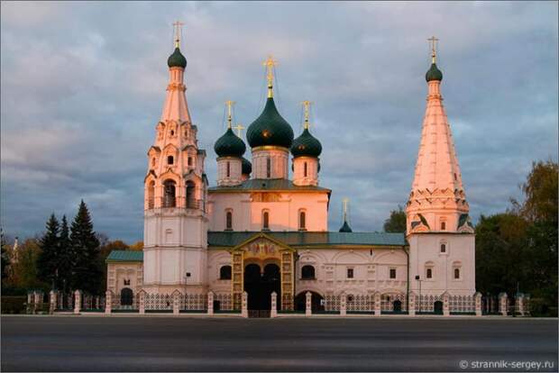 2304_19191871_4ZjMtOTYx.jpg