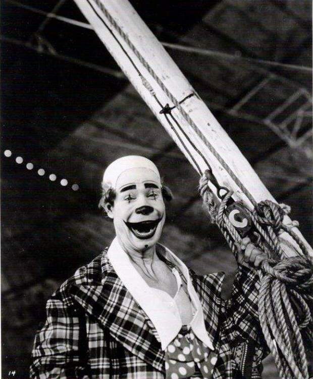 комик, юмор Джо Браун