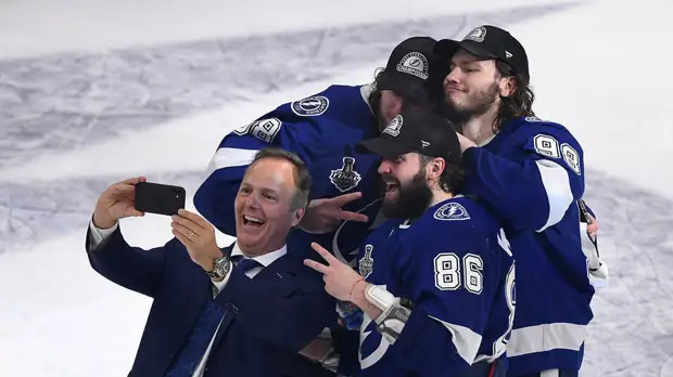 ФХР поздравила Василевского, Сергачёва и Кучерова с победой в Кубке Стэнли