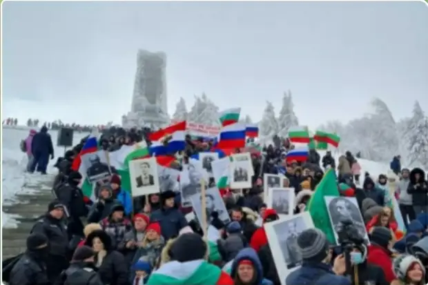 Болгары возмущены антироссийской риторикой правительства