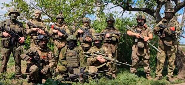 Российские войска наступают на Донбассе, захватывая ключевые опорные пункты Вооруженных сил Украины