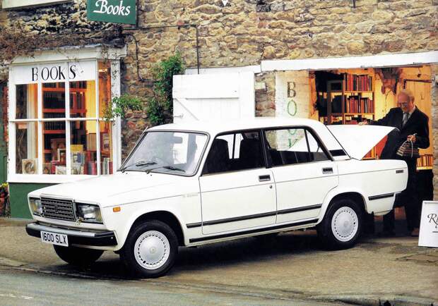 О советских "галошах" в Великобритании на примере автомобилей "Жигули"