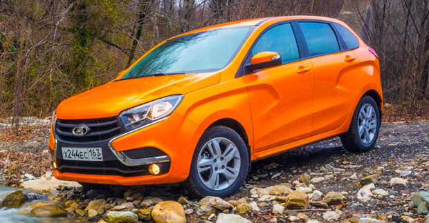 Хэтчбек Lada XRay получил круиз-контроль и новые опции