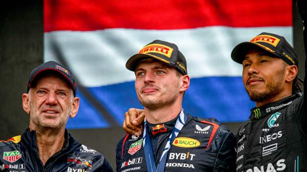 Max Verstappen and Lewis Hamilton at the Canadian Grand Prix