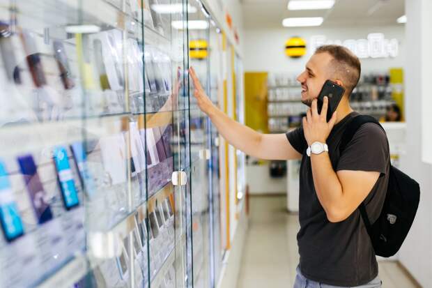 билайн запустил летнюю акцию «3в1»: смартфон, связь и аксессуар в комплекте с выгодой до 10 000 рублей