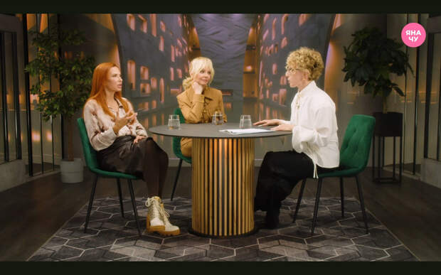 Эвелина Блёданс рассказала о том, как Анастасия Заворотнюк приохотила её к ботоксу