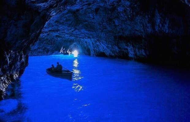 Италия, остров Капри в синем цвете, депрессивный понедельник, депрессия, зимняя хандра, синее путешествие, синие места, цветотерапевт, цветотерапия