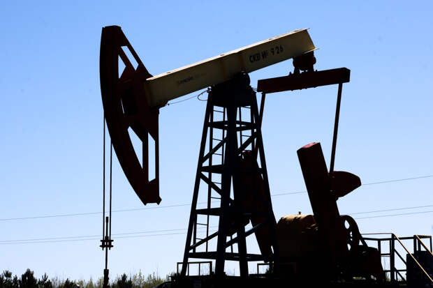 Санкции не сработали: Россия начнёт поставки нефти на крупнейший НПЗ в мире