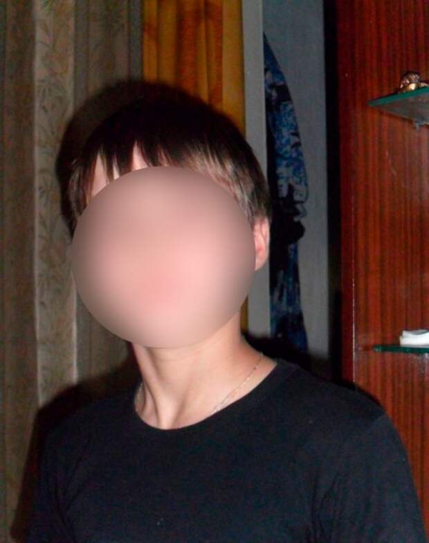 3 3