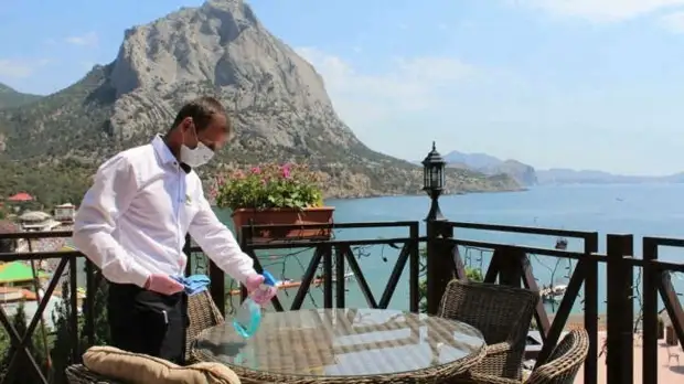 Наталия Стамбульникова: Если вернут авиаперевозки, в Крыму будет аншлаг