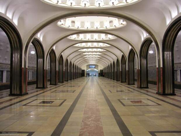 Станция «Маяковская» Московского метрополитена