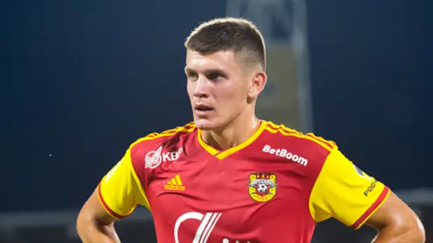 В «Арсенале» отреагировали на новость о переговорах со «Спартаком» по Хлусевичу