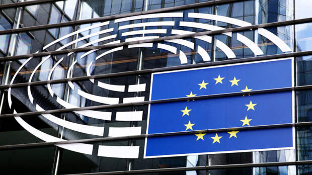 Совет ЕС разъяснил порядок передачи Киеву доходов от замороженных активов России