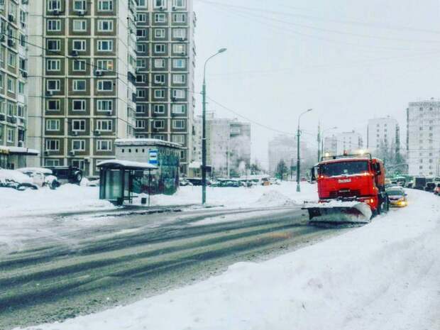 Уборка снега в Бутырском районе. Фото из архива редакции