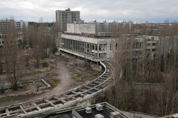 Водка из Чернобыля. В зоне отчуждения разлили первую бутылку Atomik