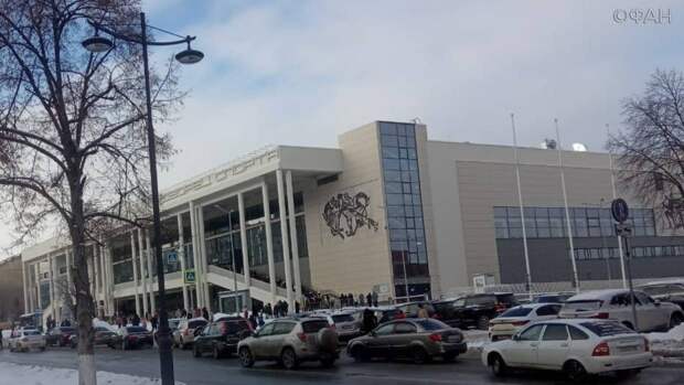 Отделка отваливается: появились фото изнутри нового дворца спорта в Самаре