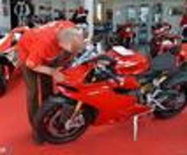 85-летний венгр купил 1199 Panigale