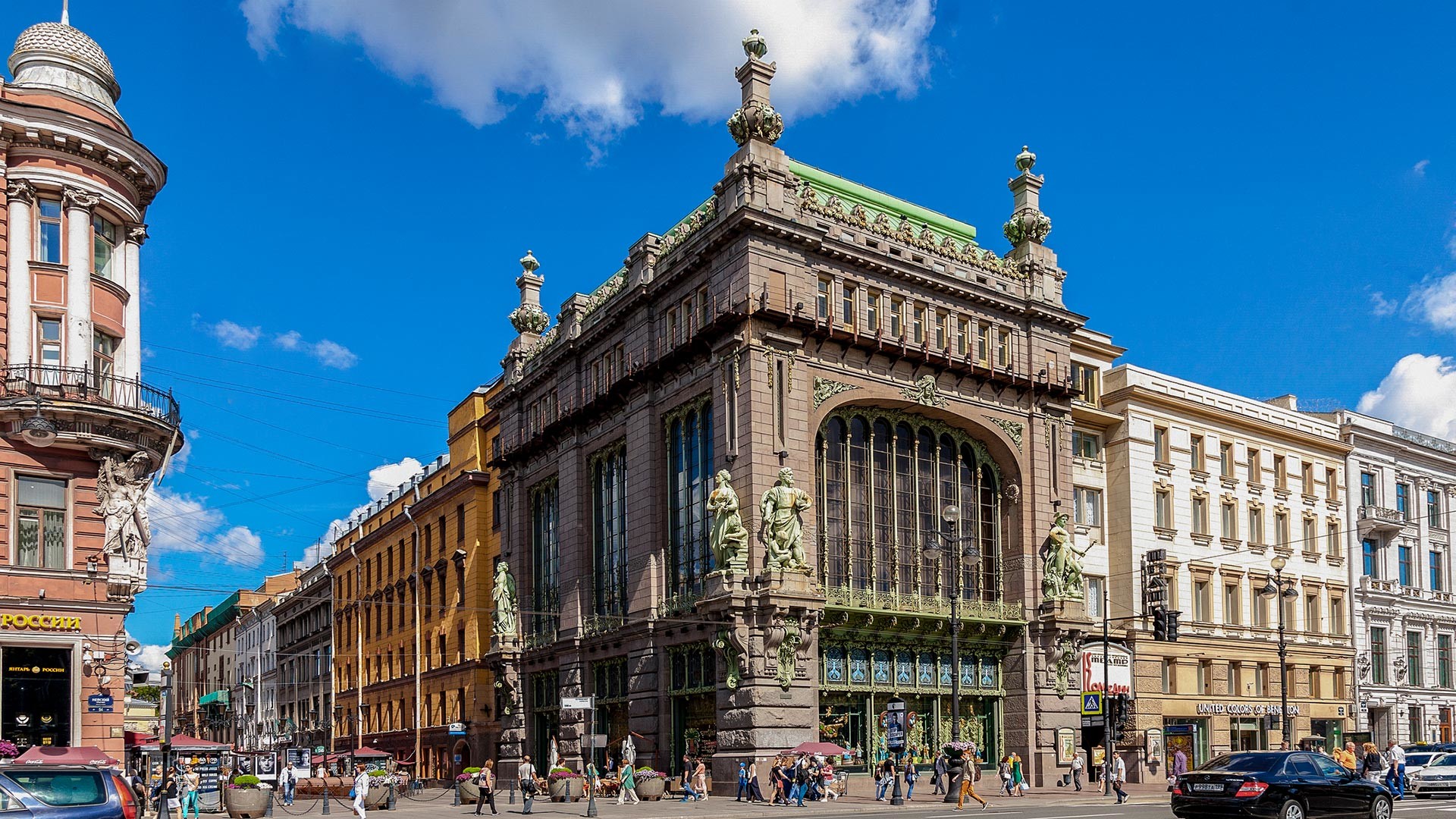 15 самых красивых зданий Санкт-Петербурга (ФОТО)