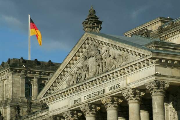 Берлин уходит от образа миротворца — детали стратегического пакета