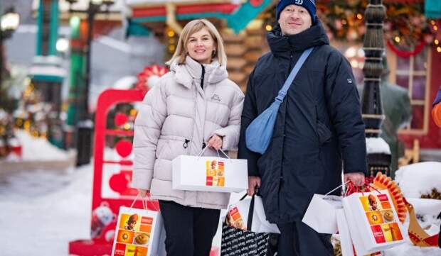 Широкая линейка гастрономических и ремесленных товаров представлена на фестивале «Масленица»