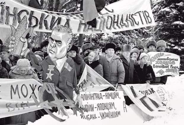 Подборка атмосферных фотографий из 90-х