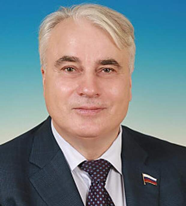 Депутат Завальный: удерживать низкие цены на бензин для потребителей невозможно