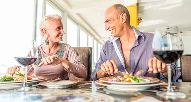 Блог Павла Аксенова. Анекдоты от Пафнутия. Фото oneinchpunch - Depositphotos 