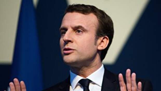 Кандидат в президенты Франции, лидер движения En Marche Эммануэль Макрон во время представления своей предвыборной программы в Париже. Архивное Фото.