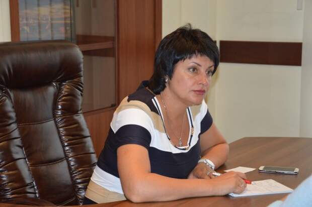 Депутат Татьяна Лобач о том, что севастопольцы «должны будут потерять работу»