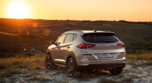 Hyundai_Tucson-szadi-980x540.jpg