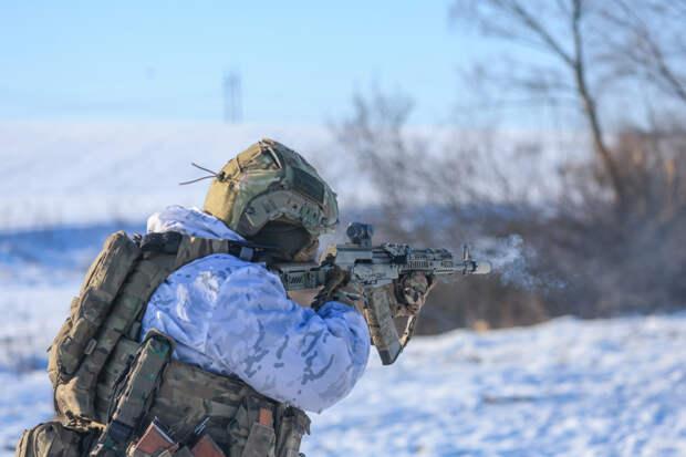 Российские войска начали наступление за Красноармейском