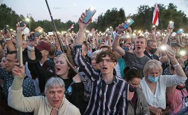 https://svpressa.ru/p/27/272/272240/l-272240.jpg?v=1596195013