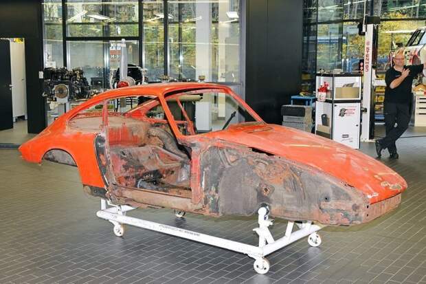 После трех лет реставрации Porsche покажет старейший из 911-х porsce 911, porsche, авто, автомобили, восстановление, олдтаймер, реставрация, ретро авто