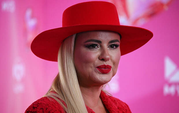 Семенович вступилась за певицу Славу после страшного позора