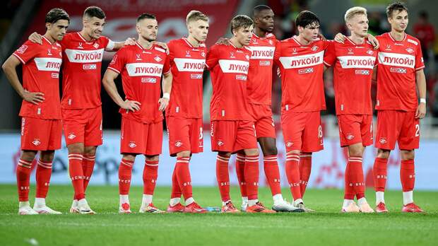 «Спартак — «Динамо Москва»: команды объявили стартовые составы