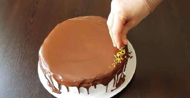 Очень вкусный тортик из галетного печенья