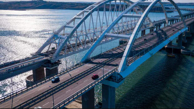 Украинский дипломат Кислица намекнул на грядущие атаки Крымского моста