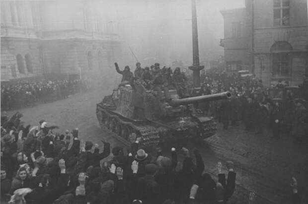 Семидесятилетие освобождения Варшавы от фашистов: праздник простых людей