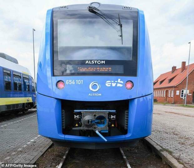 В Германии запустили первый в мире поезд на водороде ynews, в мире, новости, новые технологии, поезда, технологии, транспорт, экология