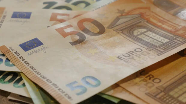 Как вернуть деньги, если перевели не тому: объясняет юрист