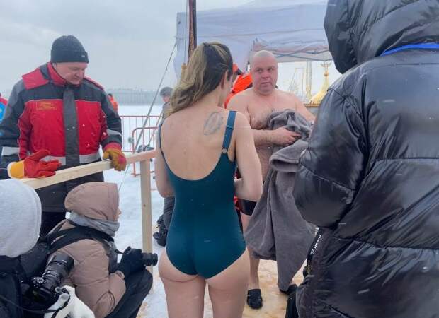 В Салехарде у крещенской купели будет дежурить обогреваемый автобус