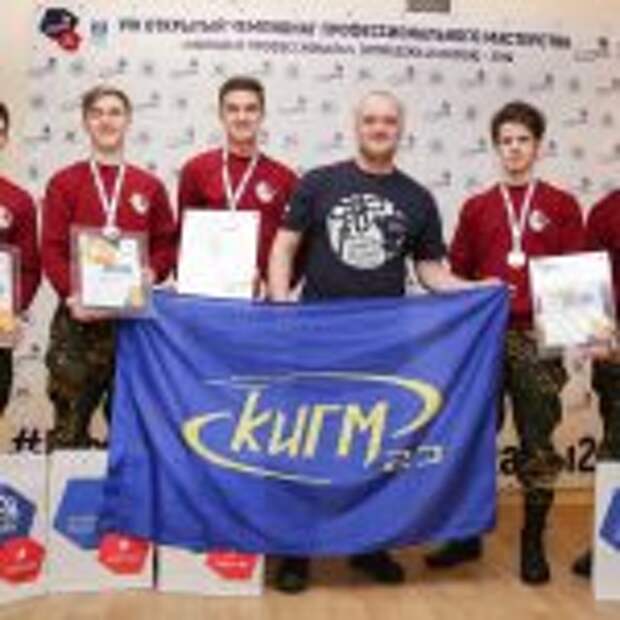Молодёжь стоит на страже пожарной безопасности. Фото: Пресс-служба МЧС по ВАО