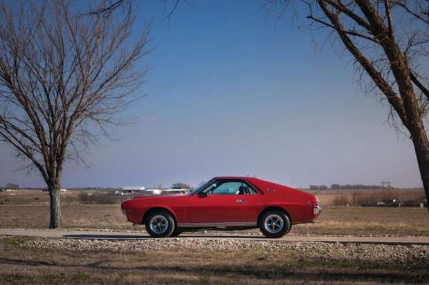 AMC AMX — «Ferrari Уолтера Митти», или странный коротыш?!