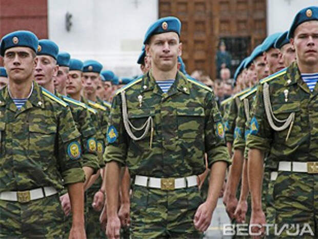 Военный парад продемонстрирует боевой дух армии Военный парад продемонстрирует боевой дух армии