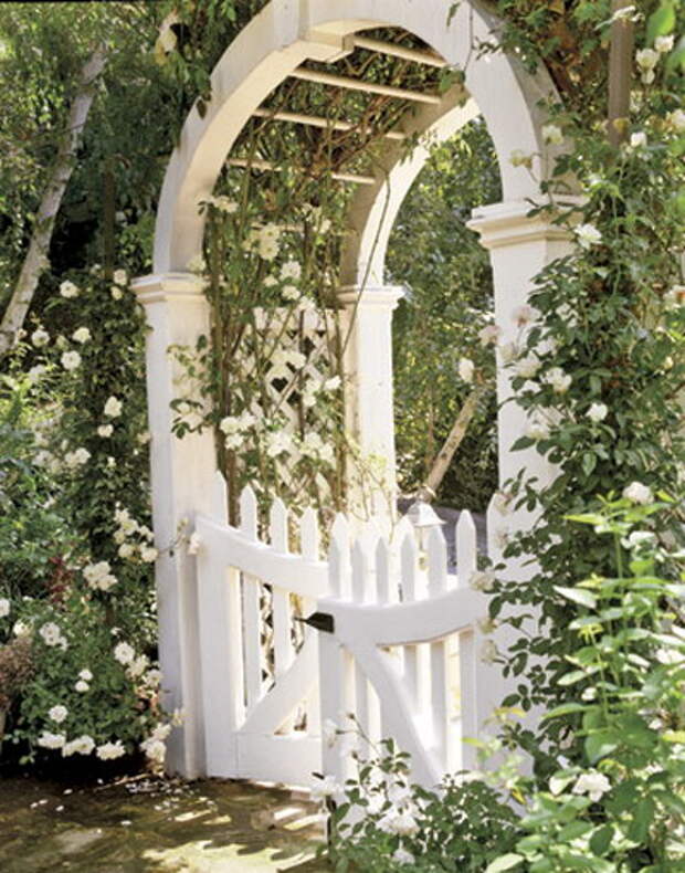 arbor-and-archway-in-garden1-6.jpg